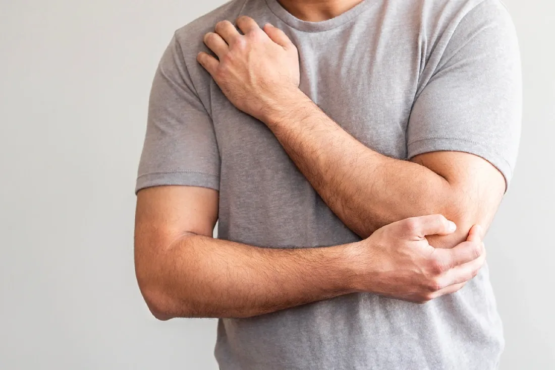 Are You at Risk of Tennis Elbow?